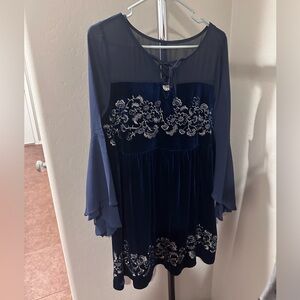 Entro Blue Velvet dress with embellishments. Size medium new without tags